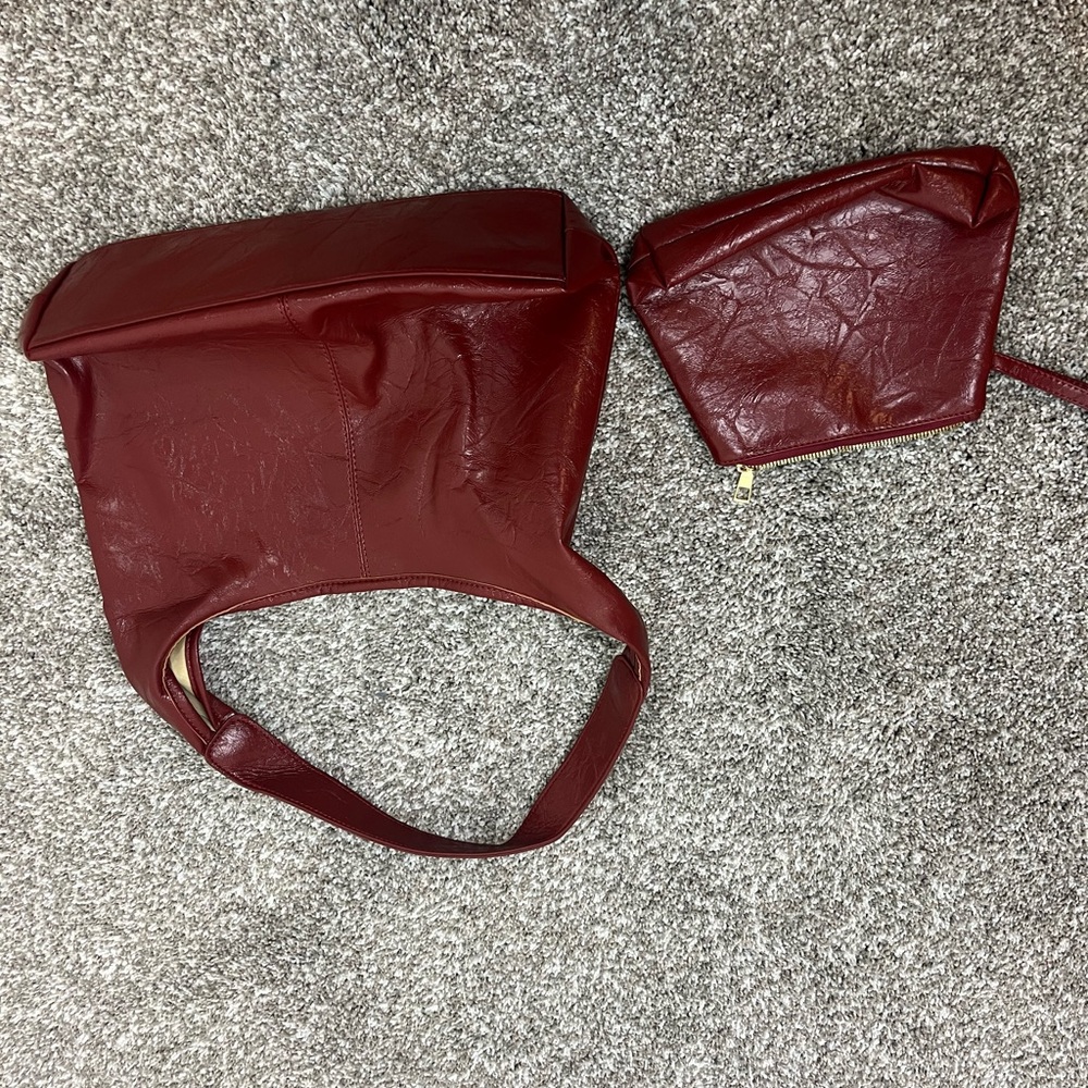⭐️ NWOT Elegant Red Women's Purse - Picture 8 of 14